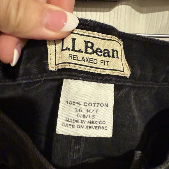 LL Bean Women Black Denim Jeans Faded Distressed 16 Petite Relaxed Fit - Picture 2 of 7